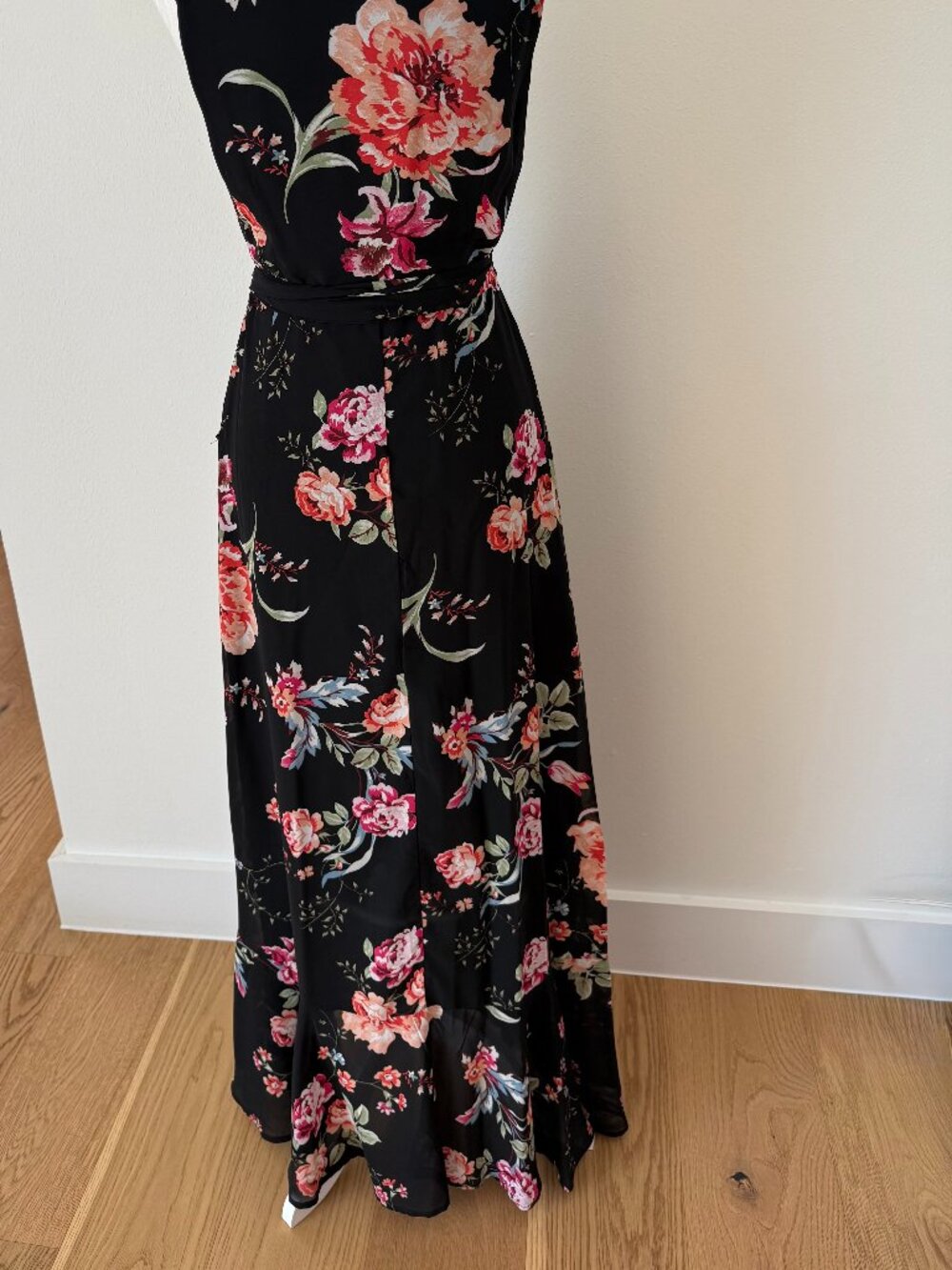 Lulus Tawny Black Floral Print Wrap Maxi Dress - Size Medium - Picture 9 of 11